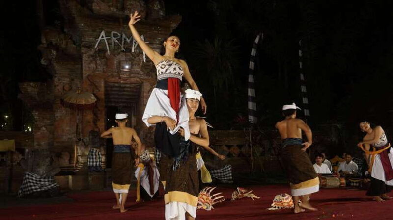 ubud-legong-sacred-sanghyang-ramayana-ballet-show-ticket