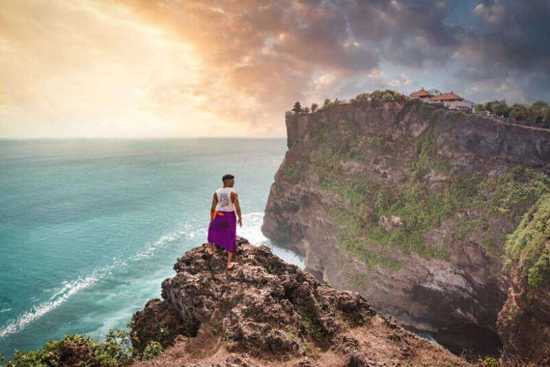 uluwatu-temples-kecak-dance-with-breathtaking-views