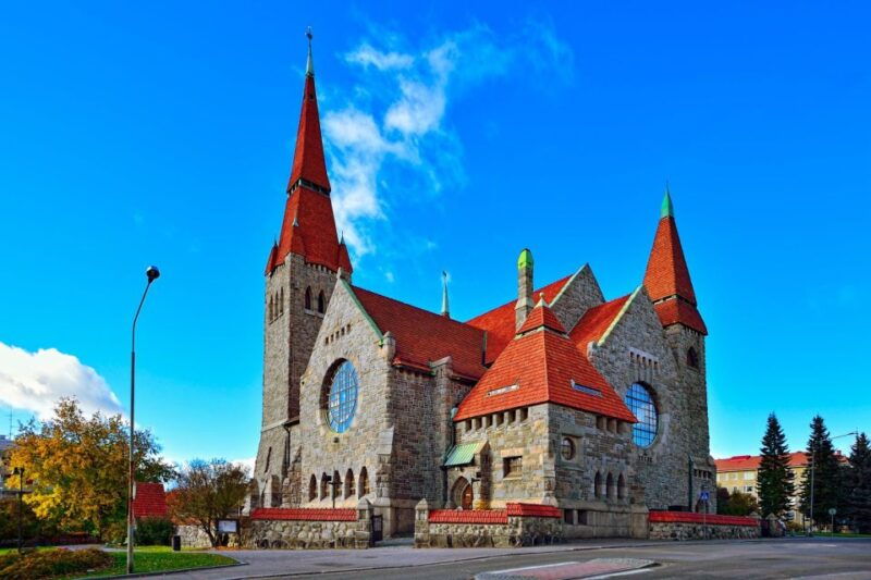 unique-corners-of-tampere-walking-tour