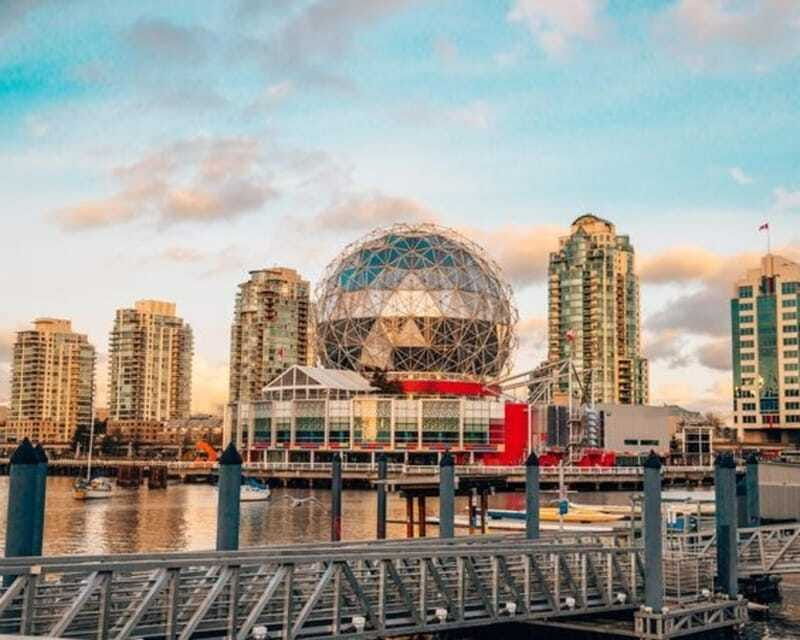 vancouver-must-see-attractions-walking-tour-with-a-guide