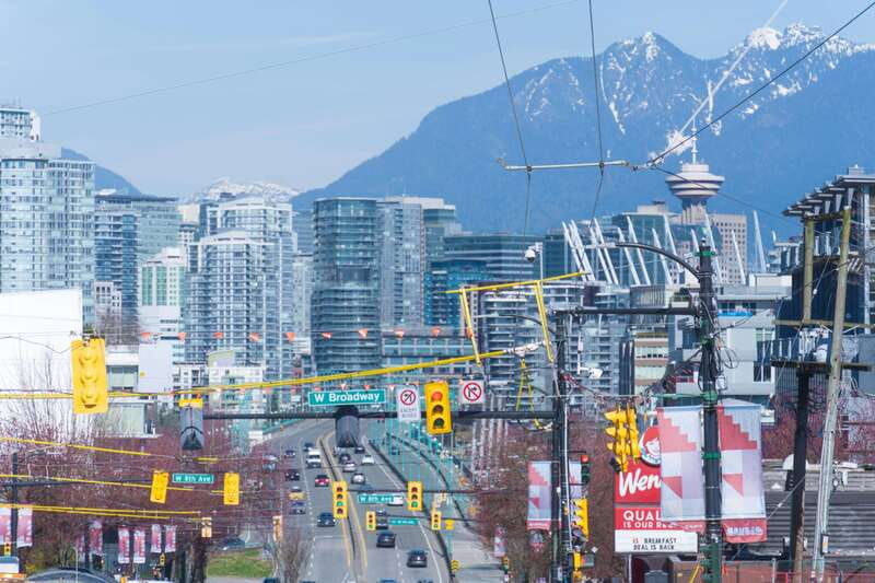 vancouver-private-city-sights-tour-by-minibus-3hrs