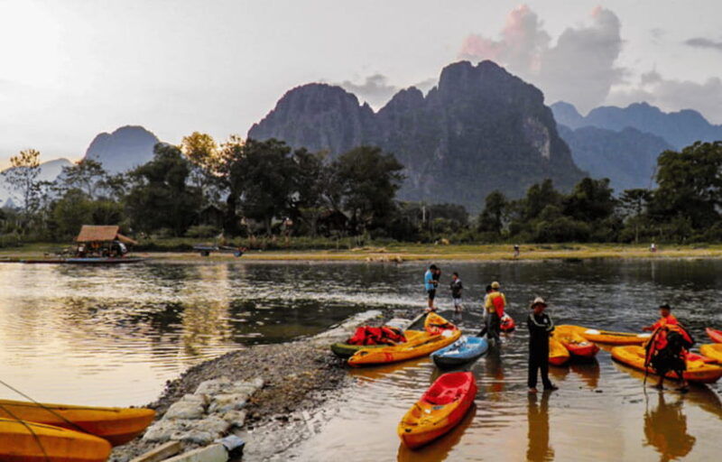 vang-vieng-kayakingcave-tubingtrekkingblue-lagoon