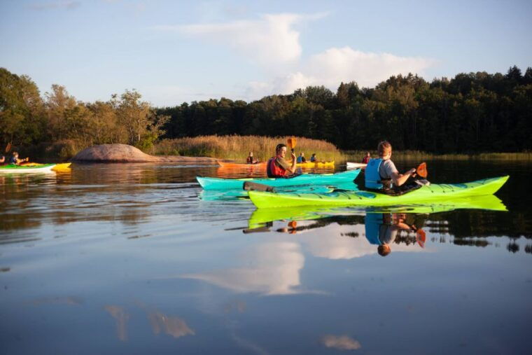 vaxholm-stockholm-archipelago-sunset-kayaking-tour-and-fika