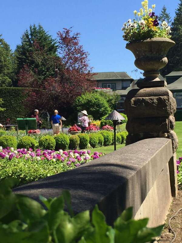 victoria-bc-city-tour-and-butchart-gardens-combo-tour