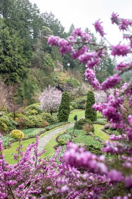 victoria-ferry-and-butchart-gardens-day-tour