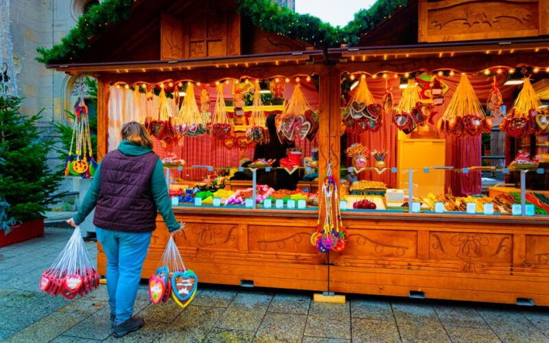 vienna-christmas-market-magic-walking-tour-with-a-local