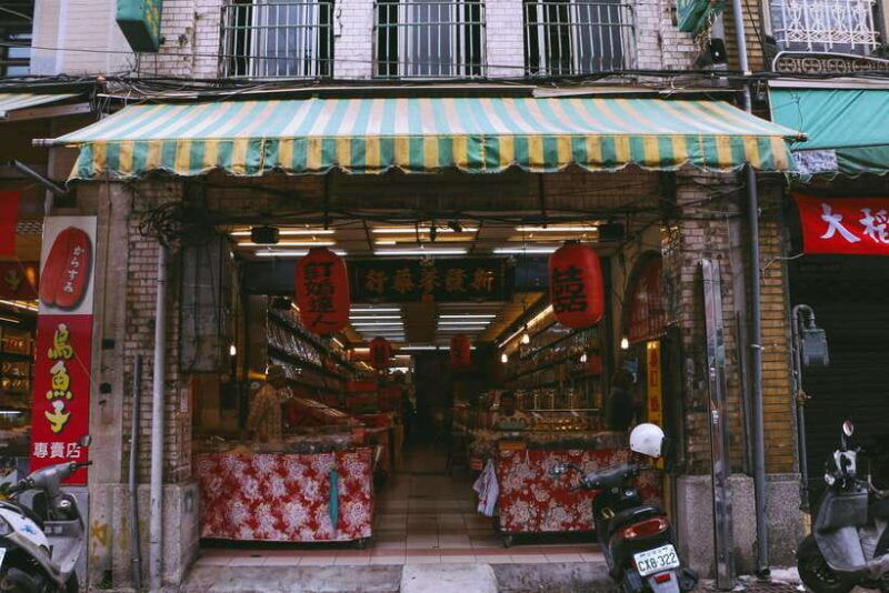 vintage-taipei-best-of-taiwan-and-sunset-walking-tour