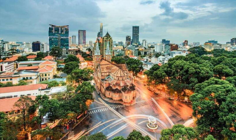 visit-the-hidden-gems-local-peoples-life-in-ho-chi-minh