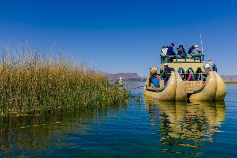 visit-titicaca-treasures-explore-floating-islands-taquile