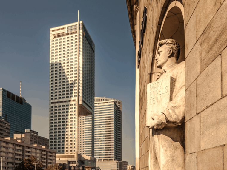 warsaw-communism-tour-in-an-original-socialist-van-2