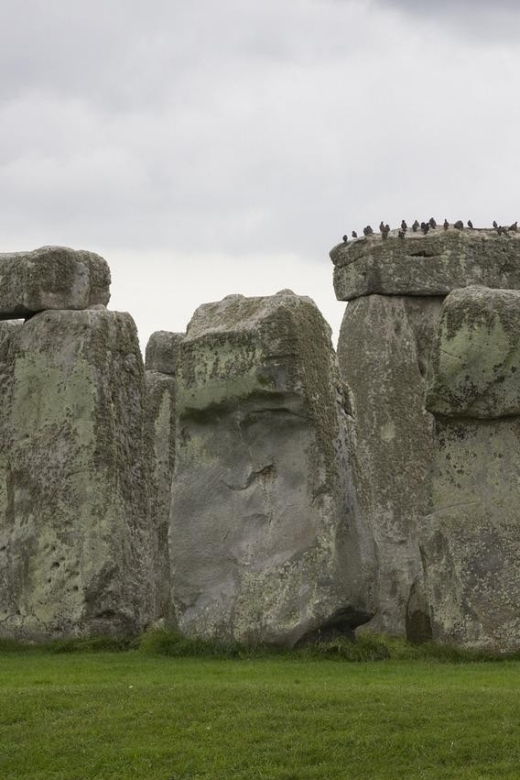 windsor-stonehenge-bath-private-tour-from-london-with-passes