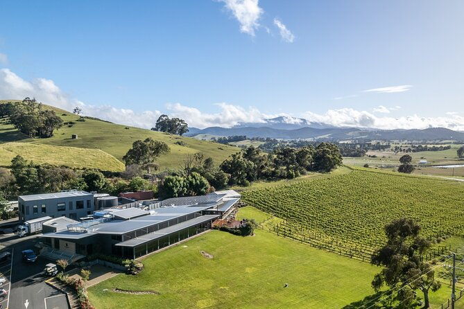 Yarra Valley Helicopter Winery Tour to Balgownie Estate - FAQ