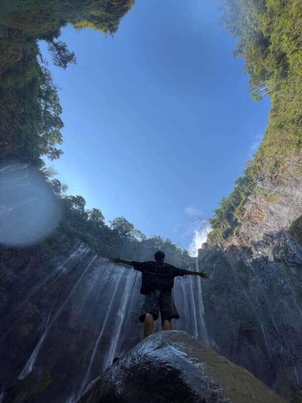 yogyakarta-bromo-tumpak-sewu-waterfall-mt-ijen