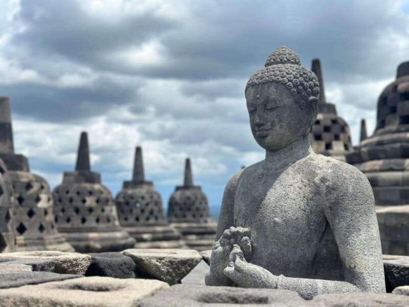 yogyakarta-prambanan-temple-sunset-tour-with-transfer