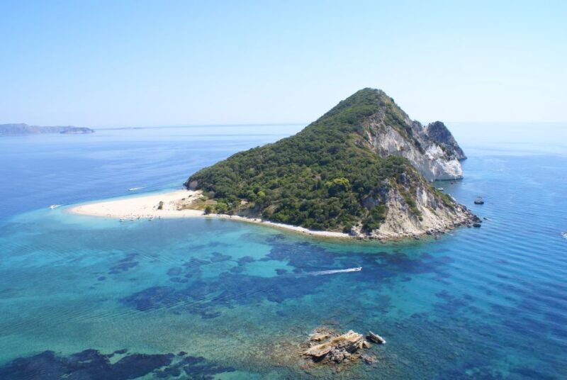 zakynthos-guided-boat-cruise-to-turtle-island-keri-caves