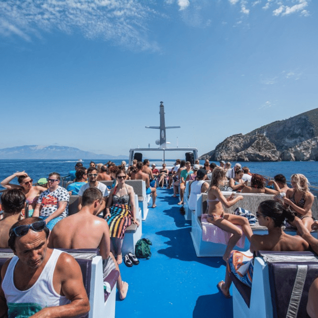 zakynthos-vip-cruise-around-the-island-by-the-royal-yachts