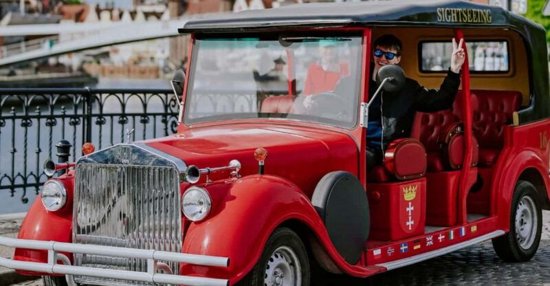 60-min-of-sightseeing-in-retro-cars-gdansk