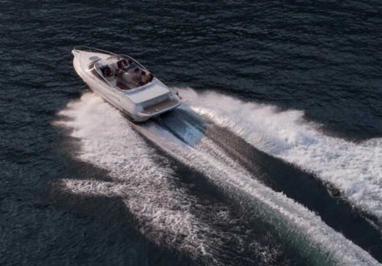 1-hour-lake-como-speedboat-tour