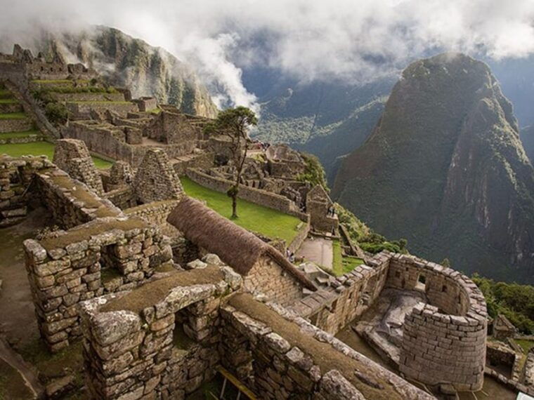 1d-private-tour-to-machu-picchu-with-expedition-train