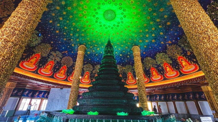 2-hours-private-bangkok-canal-boat-tour-by-long-tail-boat