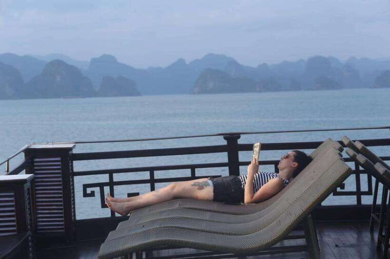 2d1n-ha-long-bay-cruise-by-oriental-sails