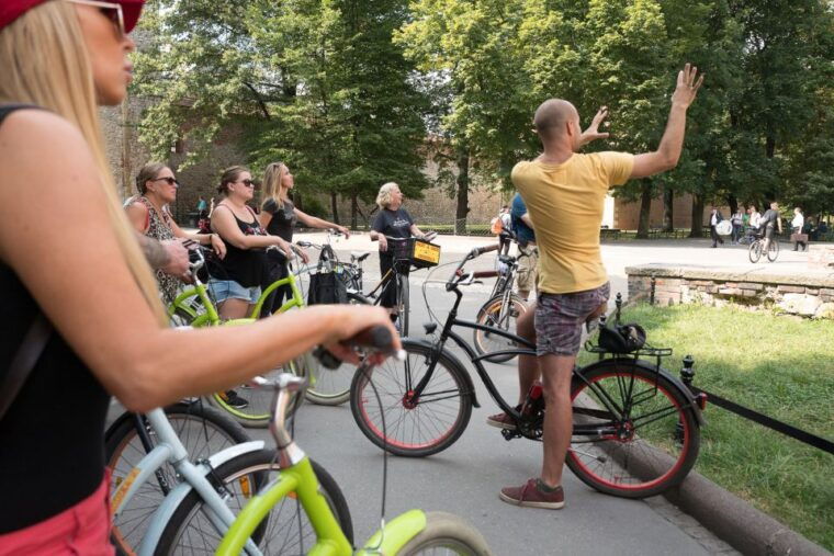 3-hour-small-group-tour-on-bosch-e-bike-new-bikes
