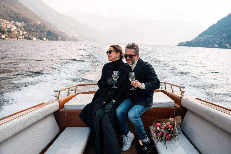 3-or-4-hours-classic-wooden-boat-tour-with-prosecco