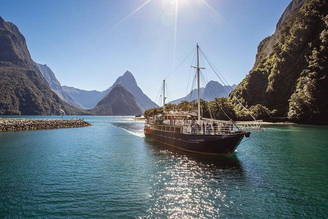 4 Day Queenstown, Milford Sound and Glacier Highlights from Christchurch - How the Experience Plays Out