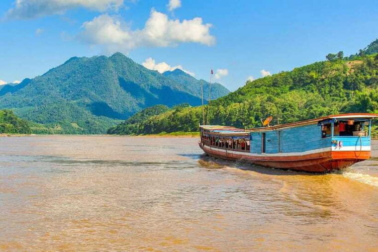 6days-5nigths-luang-prabang-city-tour-mekong-river-cruise