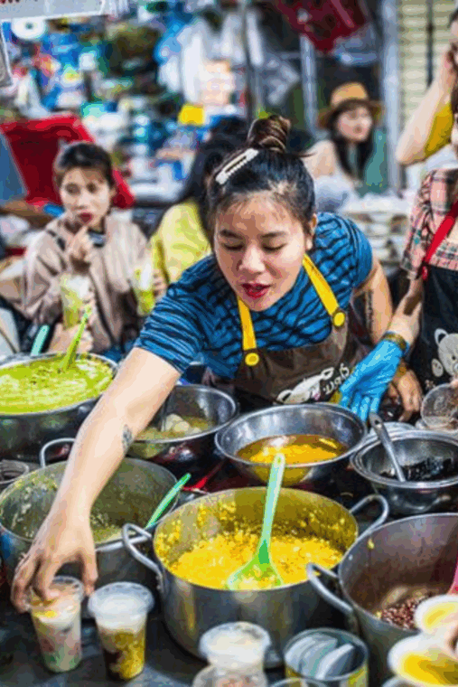8-must-try-local-dishes-in-vietnam-with-local-guide