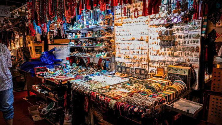 a-day-in-the-life-of-a-hong-konger-walking-tour