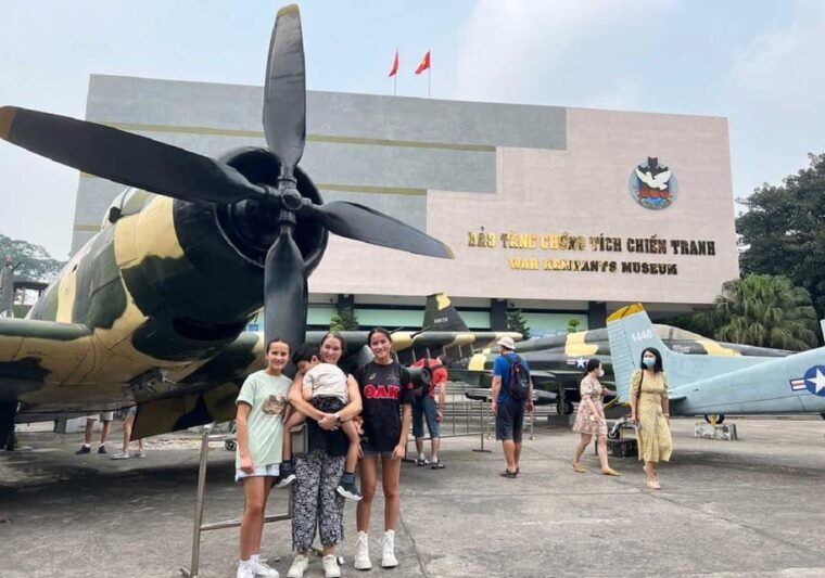 a-half-day-saigon-highlights-tour-by-local-guide