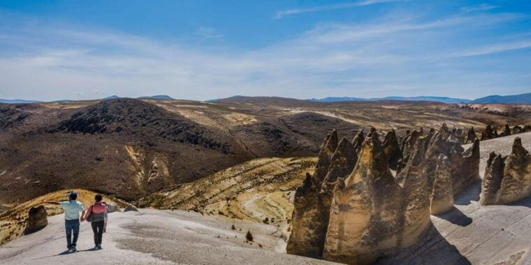 adventure-day-in-arequipa-pillones-waterfall-rock-forest-6
