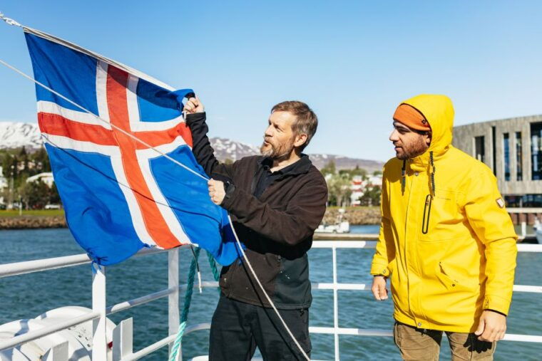 akureyri-3-hour-classic-whale-watching-tour-by-ship