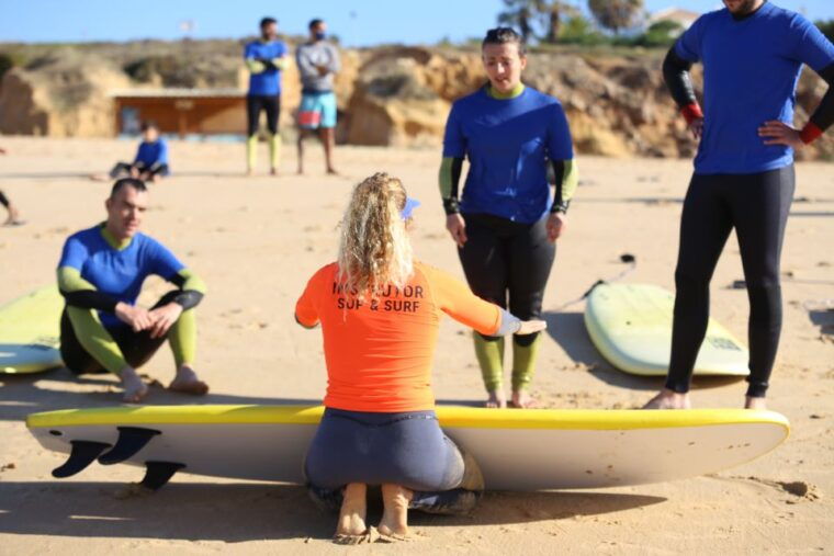 albufeira-2-hour-surfing-lesson