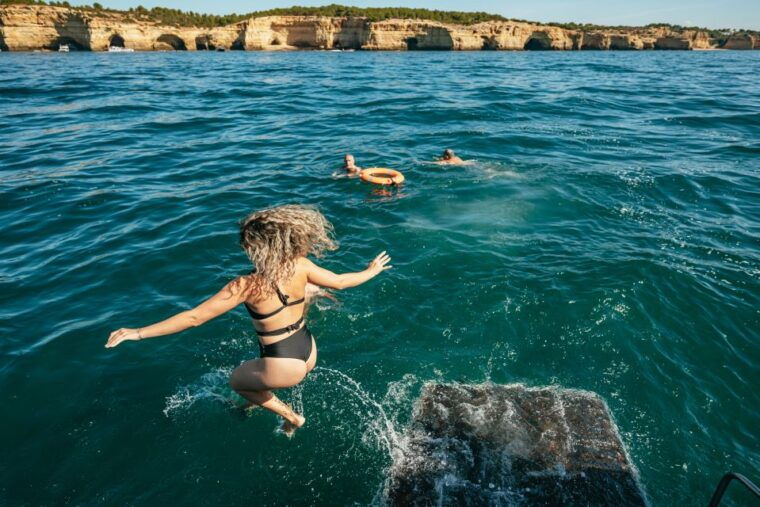 algarve-3-hour-caves-and-coastline-boat-trip
