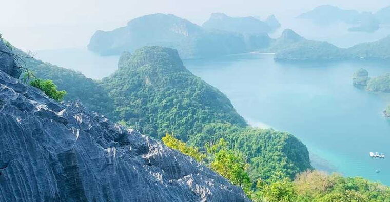 angthong-marine-park-cruise-ship-tours-koh-samui