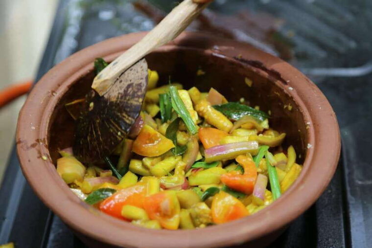 arugam-bay-cooking-class-sri-lankan-tradition