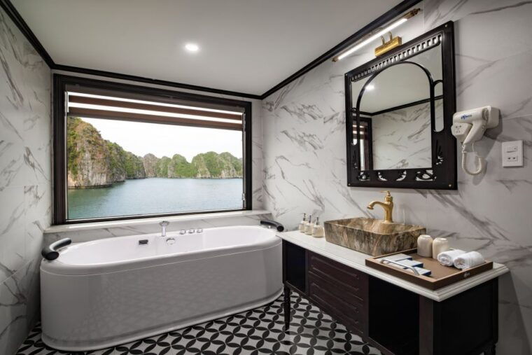 aspira-cruise-2d1n-luxury-getaway-at-ha-long-lan-ha-bay