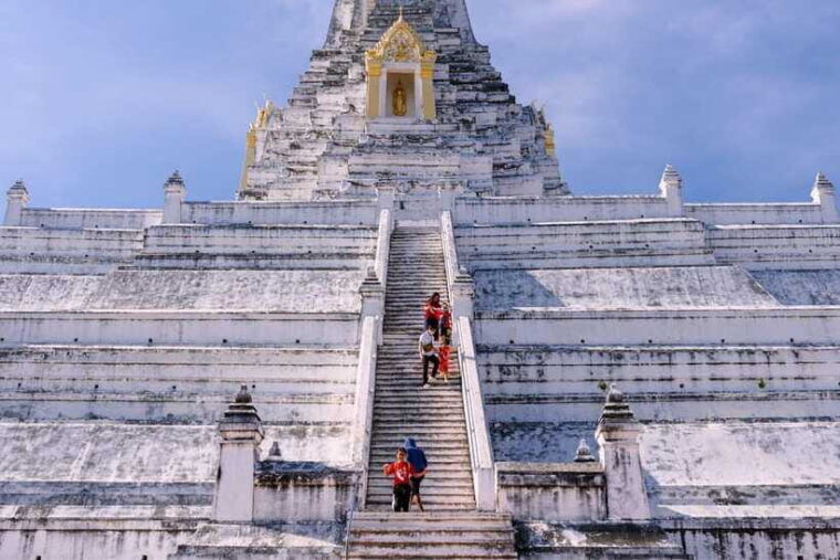 ayutthaya-full-day-tour-with-bang-pa-in-summer-palace