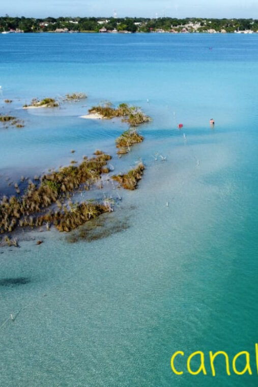 bacalar-shared-pontoon-boat-tour