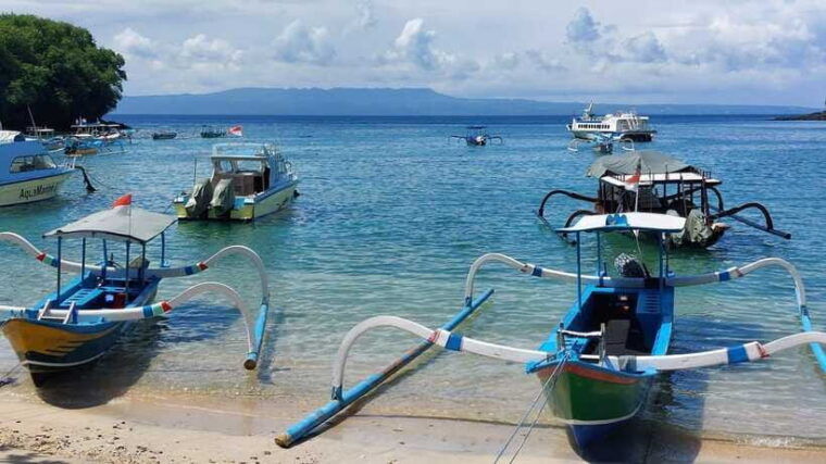 bali-blue-lagoon-and-tanjung-jepun-snorkeling-tour-with