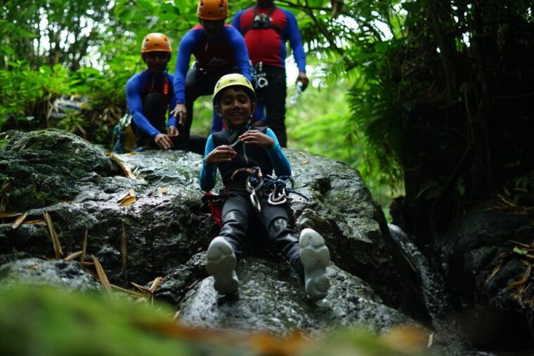 bali-gitgit-canyon-canyoning-trip-with-breakfast-and-lunch