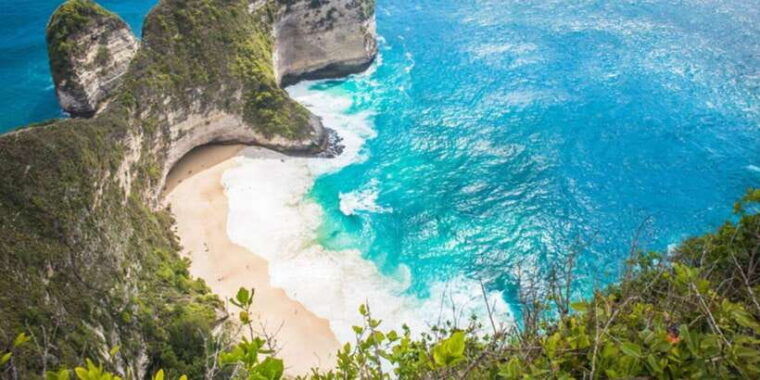 bali-nusa-penida-snorkeling-adventure-and-island-tour