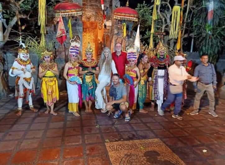 bali-padang-padang-beach-kecak-dance-jimbaran-dinner