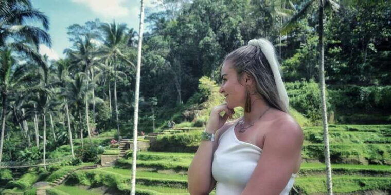 bali-private-ubud-waterfall-village-and-pool-club-day-trip