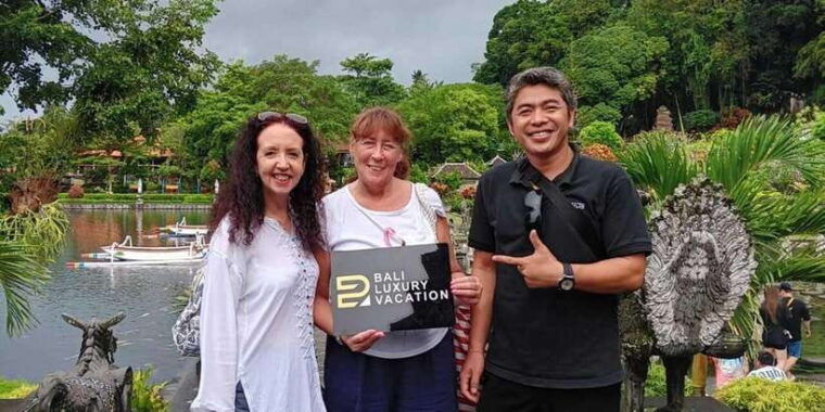 bali-the-gate-of-haven-trip-private-tour-luxury-car