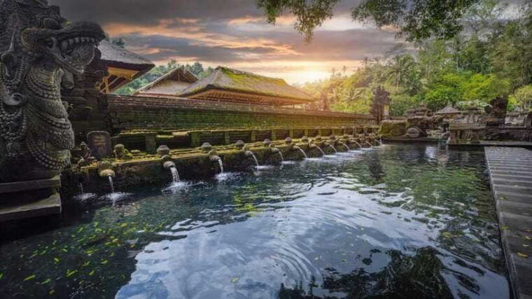 bali-ubud-amazing-volcano-tour-with-tirta-empul-temple