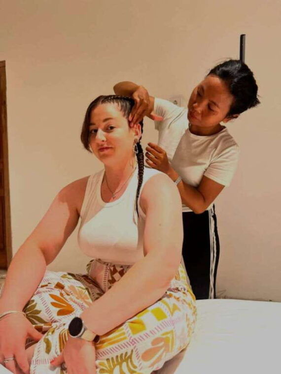 balis-hair-braiding-service-expert-braids-at-your-doorstep