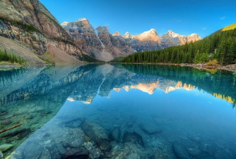 banff-canmore-moraine-lake-lake-louise-hike-canoe-sightsee